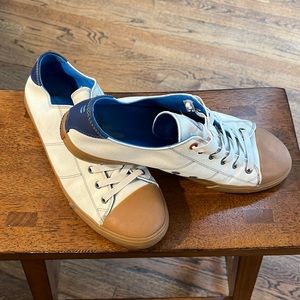 Johnnie-O Sail Away Sneaker size 10.5